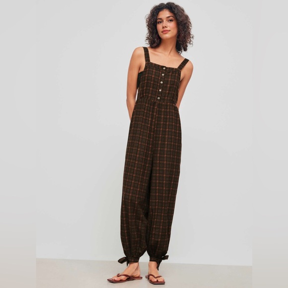 CIDER SQUARE NECK PLAID JUMPSUIT - Picture 2 of 8